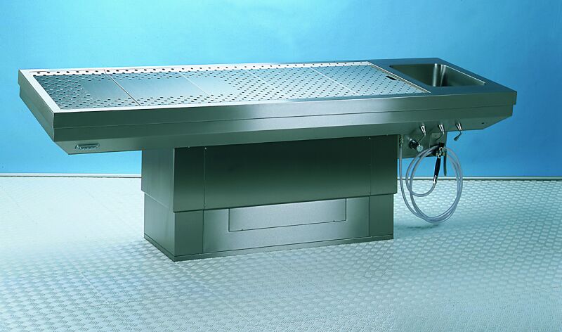 masa autopsie,frigidere morga,ace cusut cadavre